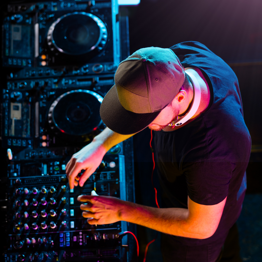 DJ huren op locatie