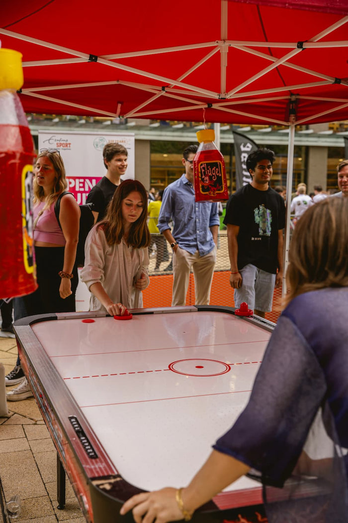 Airhockey huren Uitjesthuis