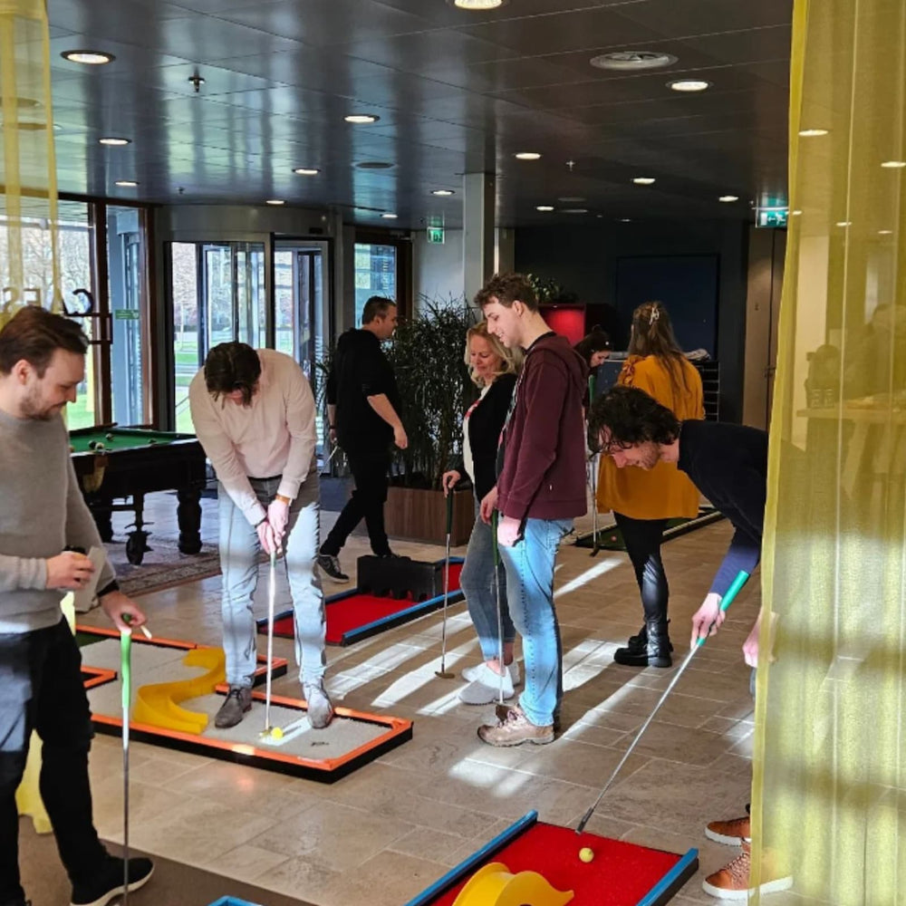 Midgetgolf Uitjesthuis