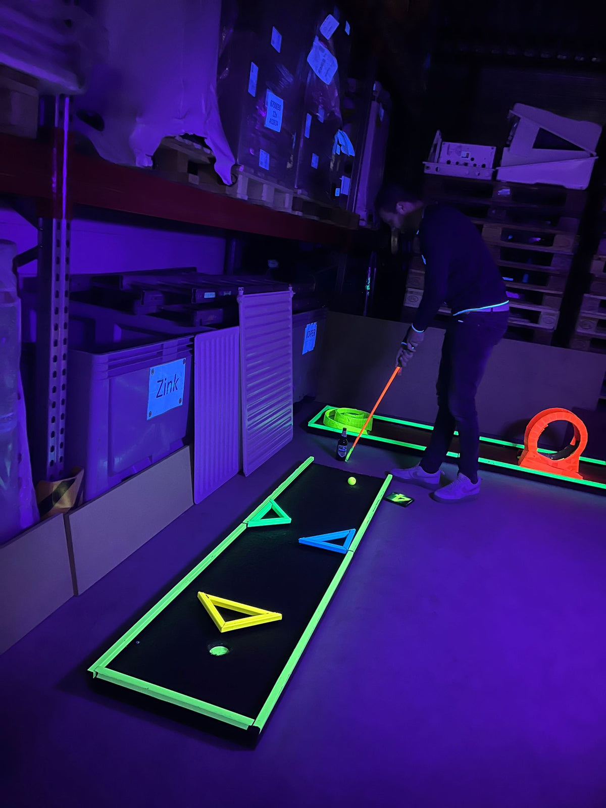 Personeelsfeest Neon midgetgolf