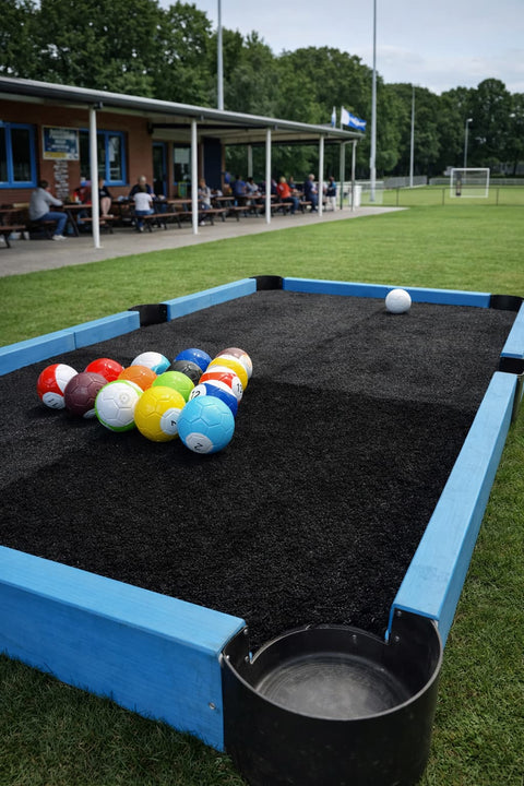 Voetbalpool huren