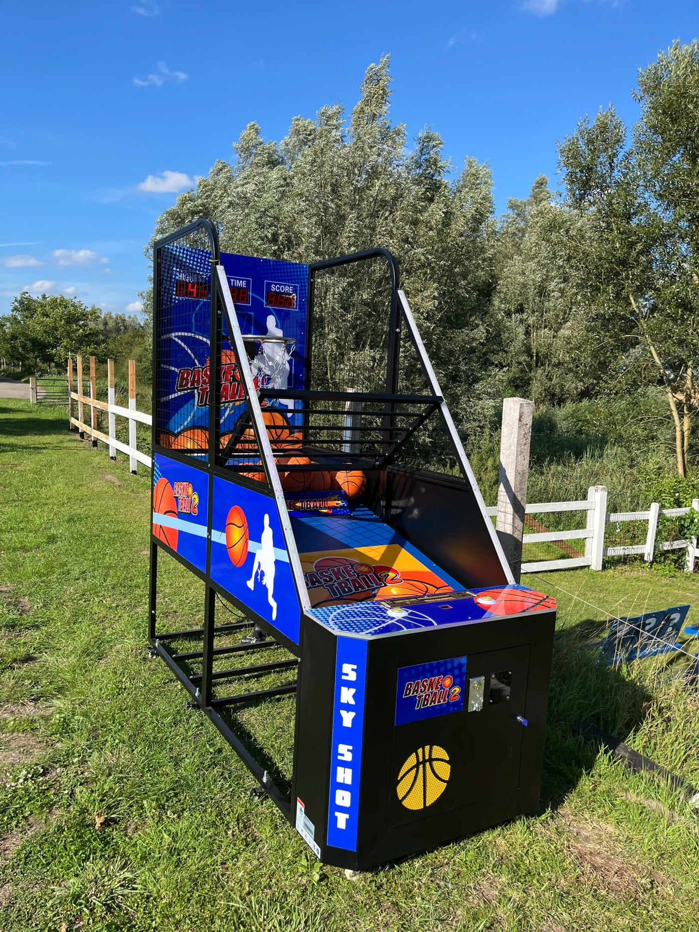 Basketbalmachine XXL op locatie - Uitjesthuis