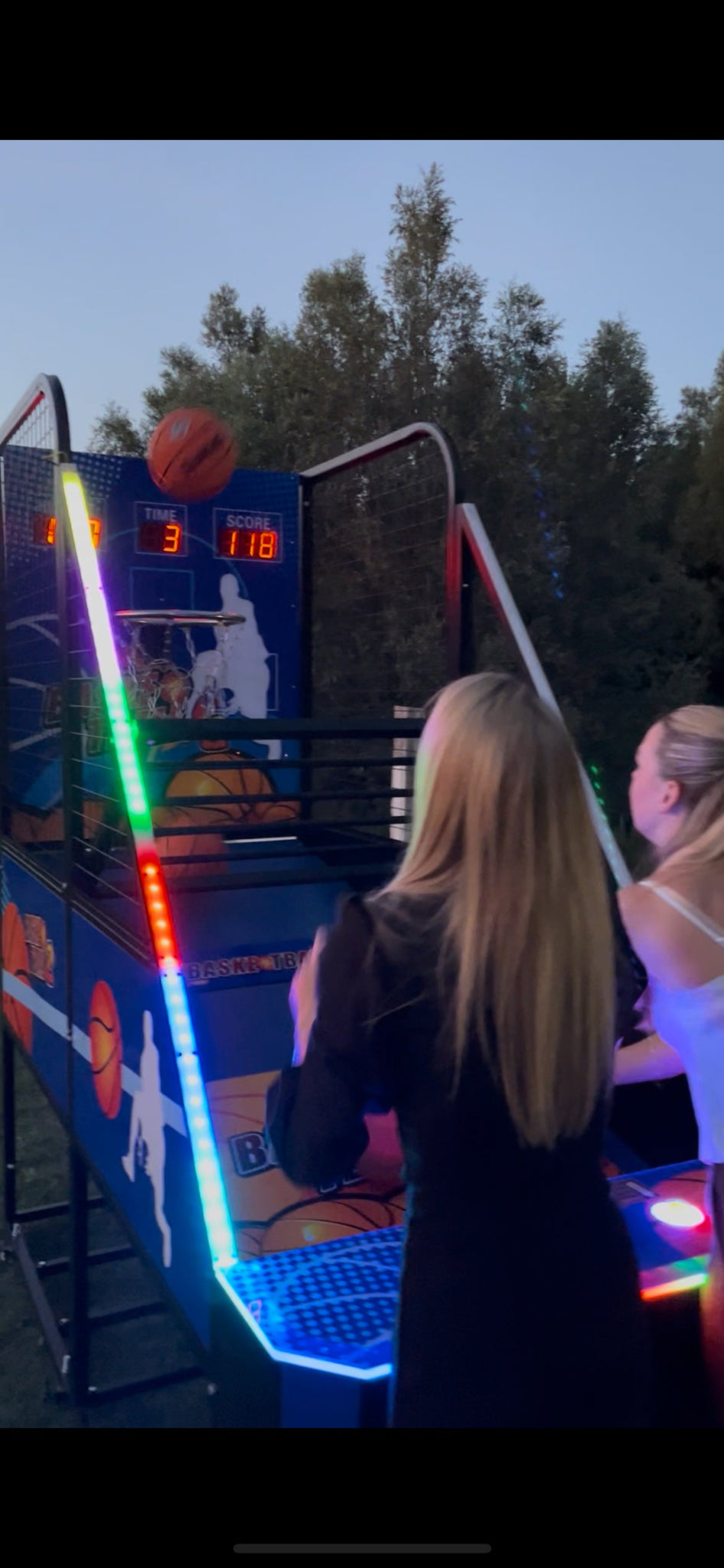 Basketbalmachine XXL op locatie - Uitjesthuis