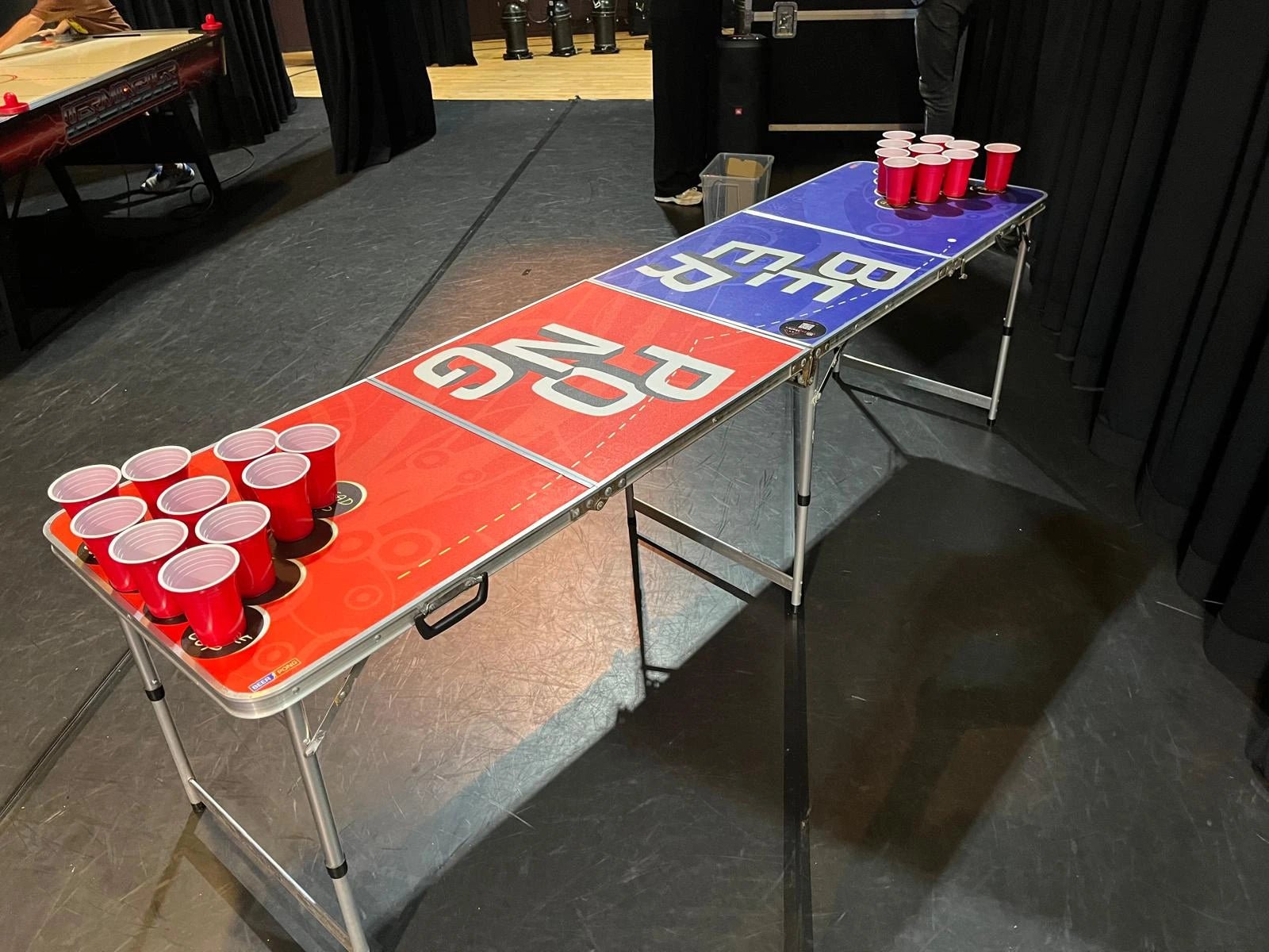 Beerpongtafel huren - Uitjesthuis