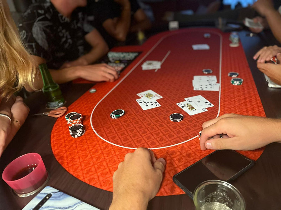 Pokertafel huren - Uitjesthuis