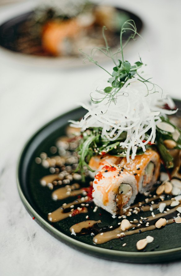 Sushi diner aan huis: House of sushi experience - Uitjesthuis
